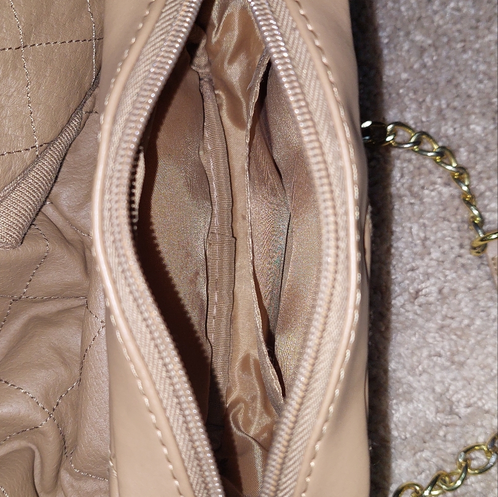 Iman leather jacket and purse combo - Picture 7 of 8